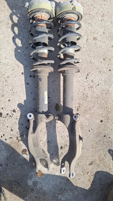 Audi A4 (B9) első lengéscsillapító  1. kép