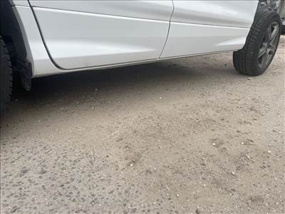 Ford Kuga mk2 facelift st line küszöb spoiler 
