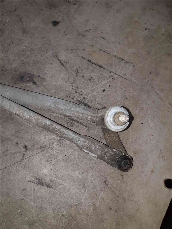 Volkswagen Transporter T4 91-03 Elsõ Ablaktörlõ Motor ቛõ Ablaktörlõ Mechanika 0 390 241 120 3. kép