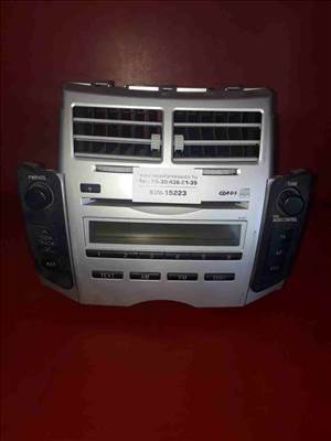 Toyota Yaris 05-10 Rádiós CD Lejátszó 86120-0D200