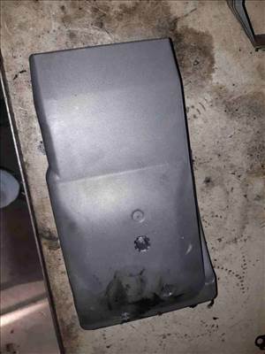 Volvo V70 Kormány Alatti Burkolat