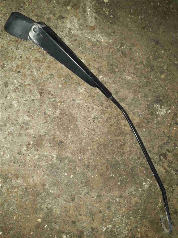 Opel Astra F Hátsó Ablaktörlõ Kar 90341918 1. kép