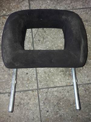 Opel Frontera A Fejtámla