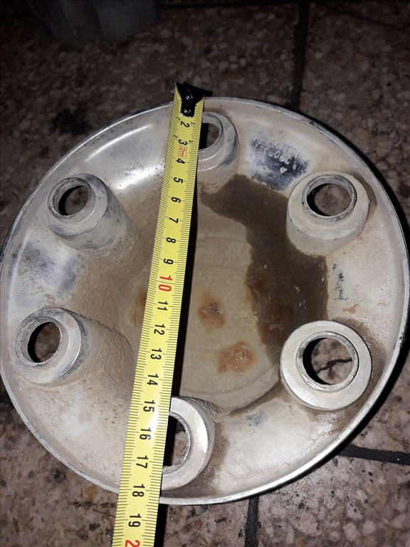 Isuzu Trooper Felni Kupak 897038 9770 3. kép