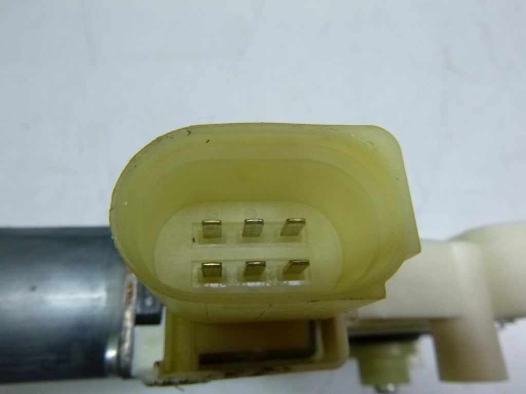 Ford Mondeo (MK4) bal hátsó ablakemelõ motor 6M2114553B 0130822286 2. kép