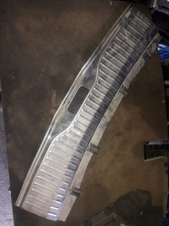 Opel Astra H Csomagtér Küszöb Takaró Burkolat 13213589 2. kép