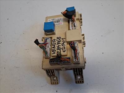 Kia Venga  biztosítéktábla utastér 919501J011