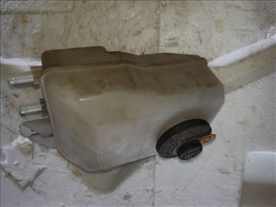 Toyota Prius Fékfolyadék Tartály 132311-40120