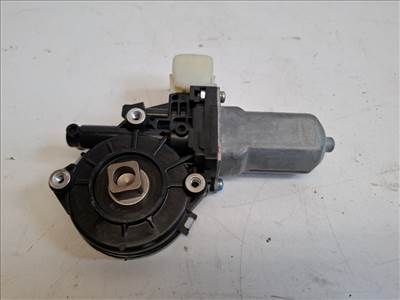Nissan X-trail (T31) bal hátsó ablakemelő motor 82731JG00A 2621004320