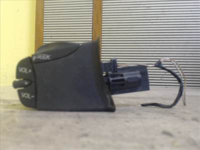 FORD FIESTA 02-05 Rádió kapcsoló