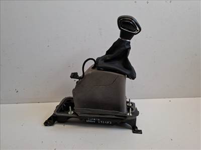 Skoda Karoq  váltókulissza 5Q1713023CF