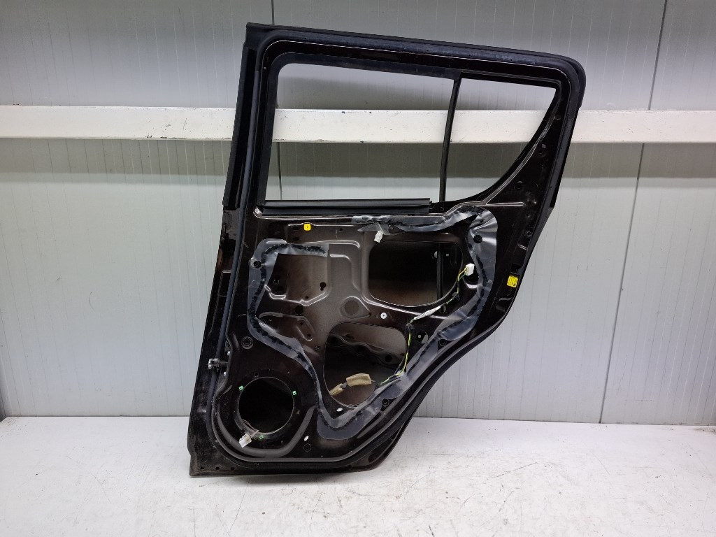 Suzuki Swift (AZG) jobb hátsó ajtó 3. kép