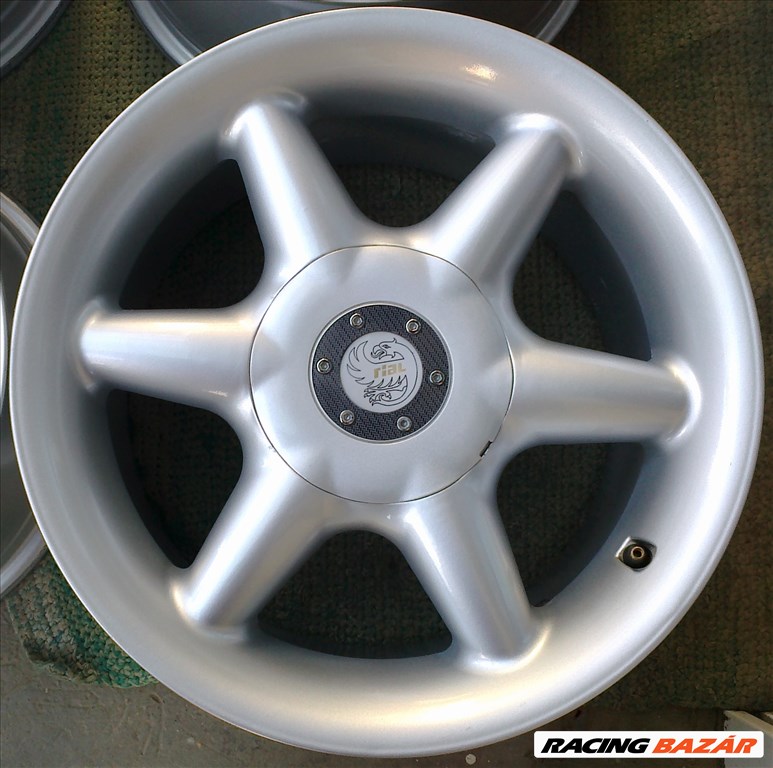  Eladó 4db 16-os 5x120-as 8,5j-széles ET30-as Rial-BMW alufelni 2. kép