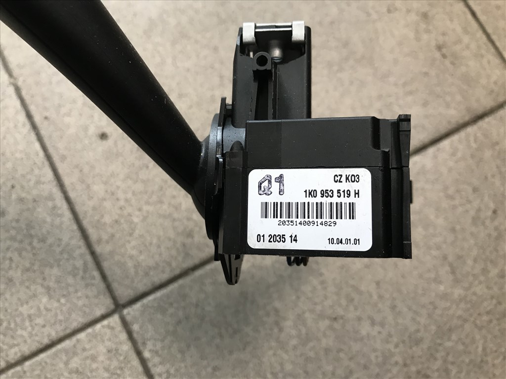 VW GOLF V_OCTAVIA II_LEON 1P - ablaktörlő kapcsoló 1k0953519h 2. kép