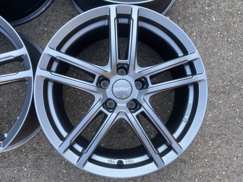 4db Dezent 18" VW - Skoda - Seat alufelni. (4127) 2. kép