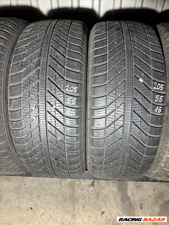 205/55 R16 Goodyear Vector 4Seasons 94V | 6mm l 2db l DOT0218 1. kép