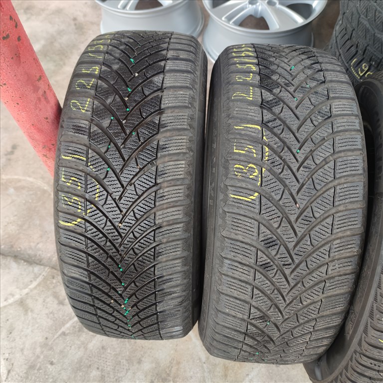  225/55 R17 Semperit téli gumi 15000ft a 2db/35/ 3. kép