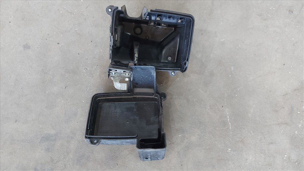 Fiat DUCATO Citroen JUMPER Peugeot BOXER 06 Biztosítéktábla doboz 7066 1345662080 7. kép