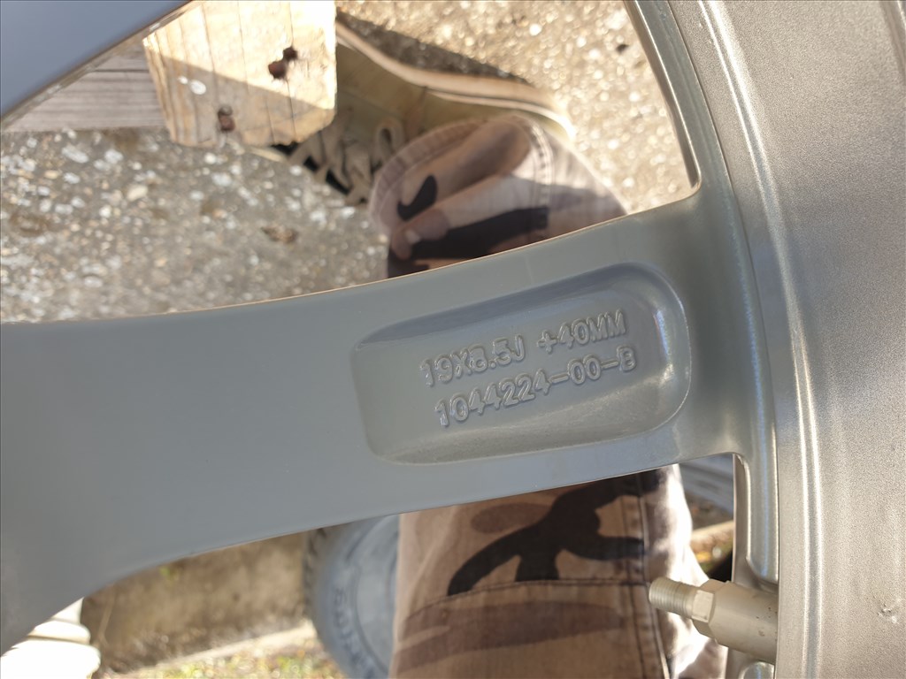 19" 5x114,3 Tesla 7. kép