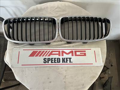 BMW 1-es sorozat F20, F21 vese / díszrács betét 