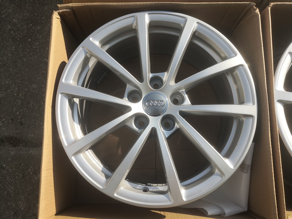 Audi A6 17-es gyári alufelni 1. kép