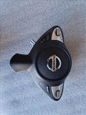 NISSAN JUKE (F15) kormánylégzsák 