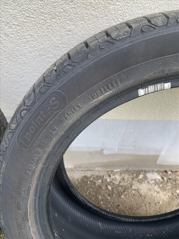  225/4517"  alig használt Points nyári gumi gumi 3. kép