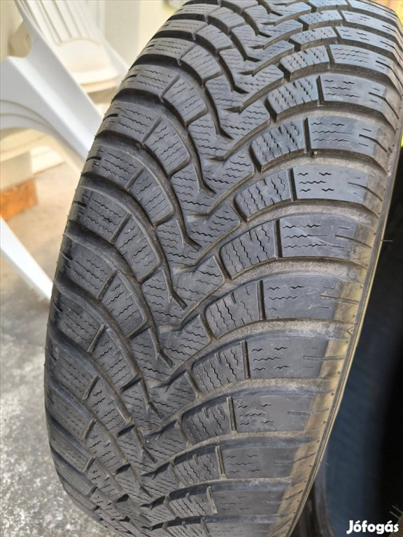  225/6017" 35e/2db újszerű Falken téli gumi gumi 3. kép