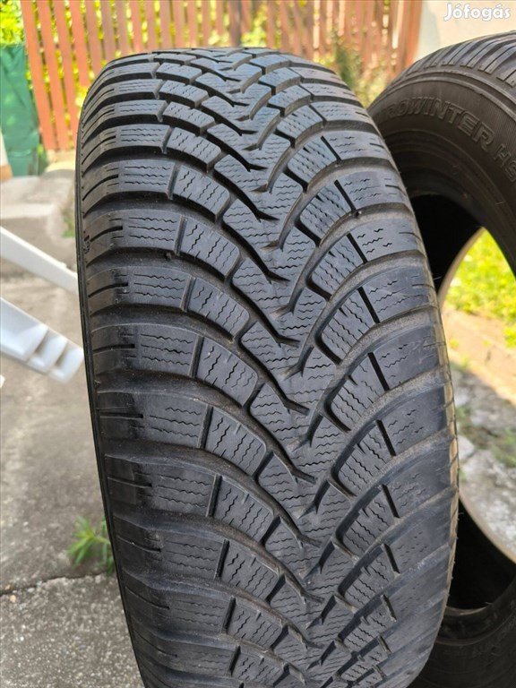  225/6017" 35e/2db újszerű Falken téli gumi gumi 5. kép