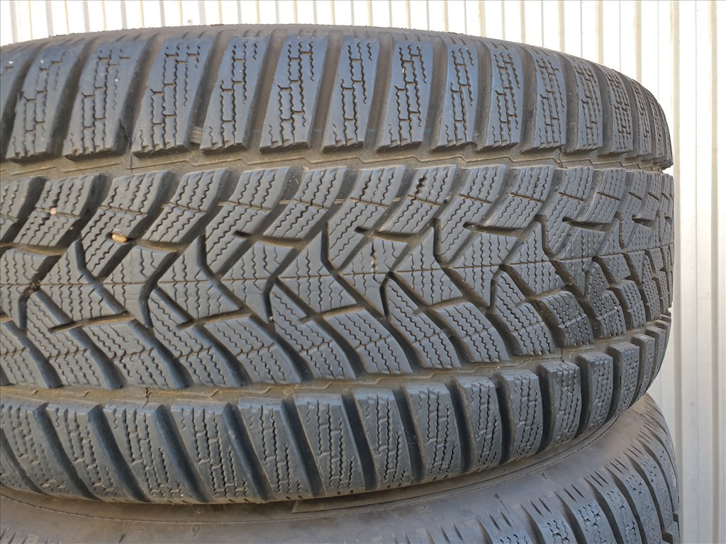  245/45 17 Dunlop Wintersport 5 4. kép