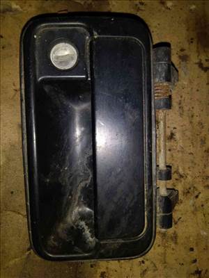 Suzuki Swift II 92-03 Jobb Első Külső Ajtókilincs 8281060B0