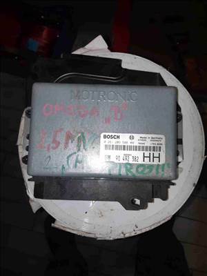 Opel Omega B Motorvezérlő / ECU 0261203588