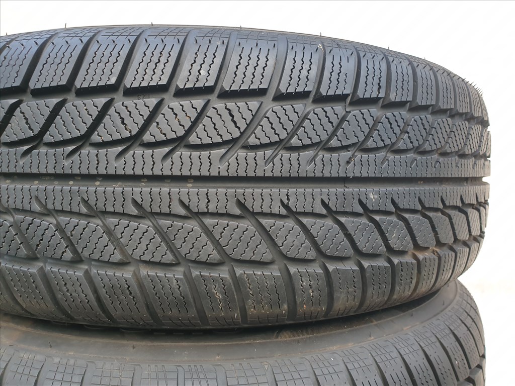  215/65 16 Goodride Snowmaster 4. kép