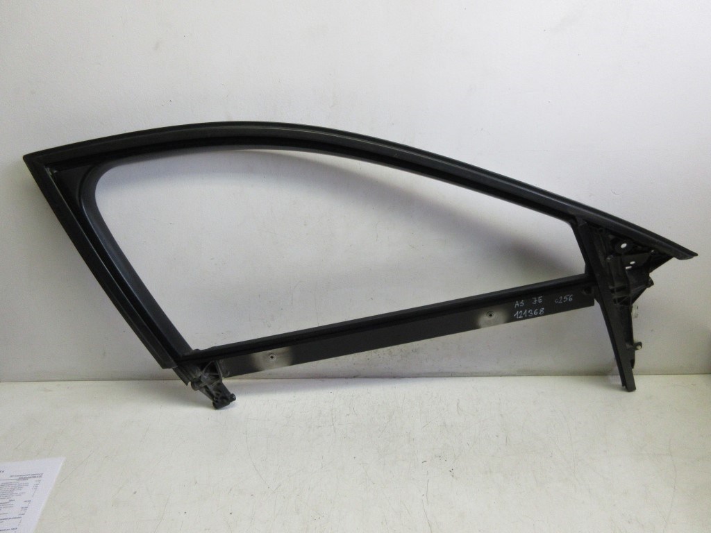 Audi A3 5 ajtós (8P) jobb elsõ ajtókeret 8P4837630 1. kép