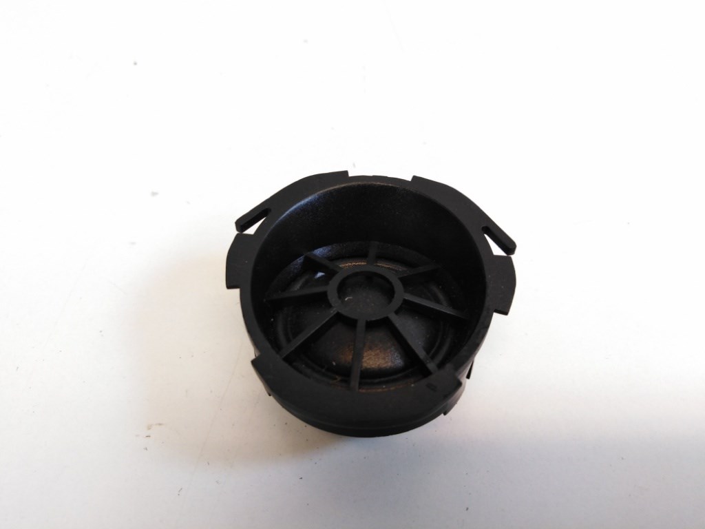 Audi A3 (8P) jobb elsõ hangszóró 8P0035399 1. kép