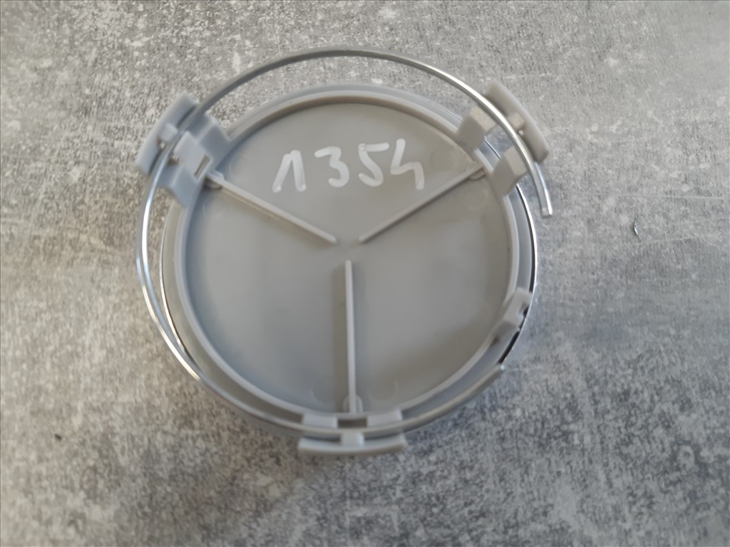 Gyári Mercedes Benz AMG 75 mm. felni kupak ,kerékagy kupak 0004003100 3. kép