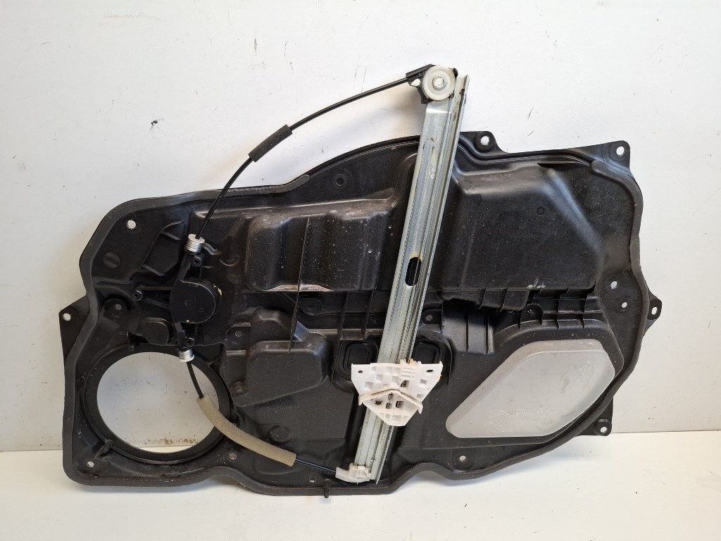 Mazda 2 5 ajtós bal elsõ Ablakemelõ szerkezet elektromos D6515997XB 2. kép