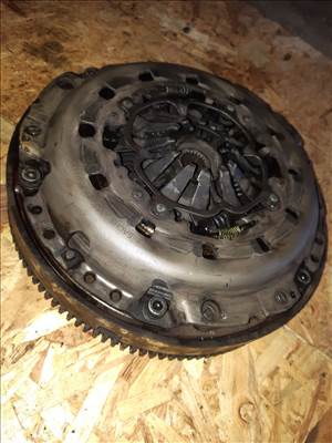 Audi A4 B6 Kuplung Szett + Kettőstömegű Lendkerék