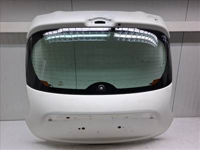 Nissan Juke (F15) csomagtérajtó