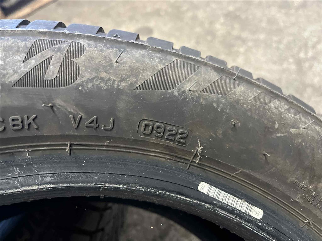  205/5516" használt Bridgestone négyévszakos gumi  4. kép