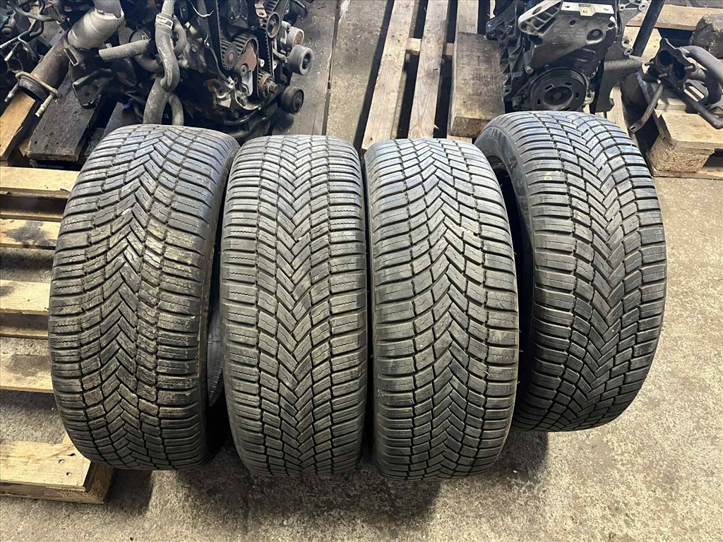  205/5516" használt Bridgestone négyévszakos gumi  2. kép