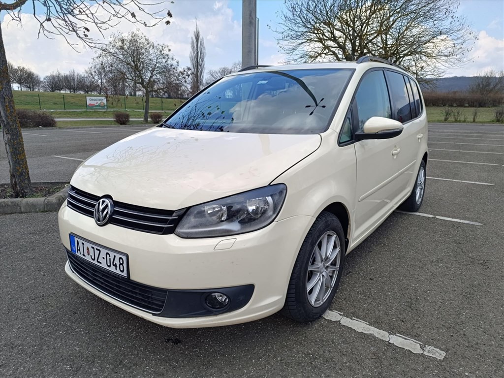Eladó Volkswagen Touran 2.0 TDI (1968 cm³, 140 PS) (Typ 1T) 7. kép
