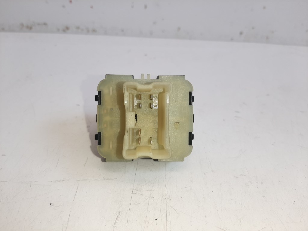 Renault Clio bal elsõ ablakemelõ kapcsoló 254118722R 2. kép