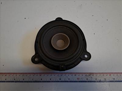 Renault Clio bal hátsó hangszóró