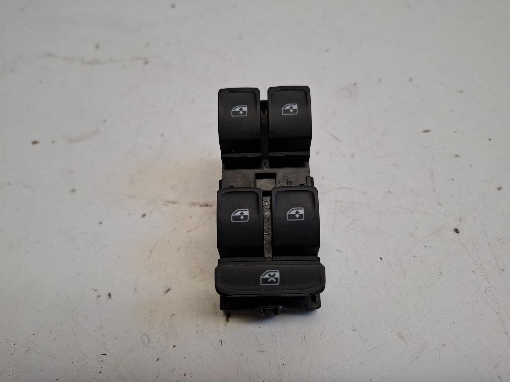 Skoda Karoq bal elsõ ablakemelõ kapcsoló 5G0959857D 1. kép