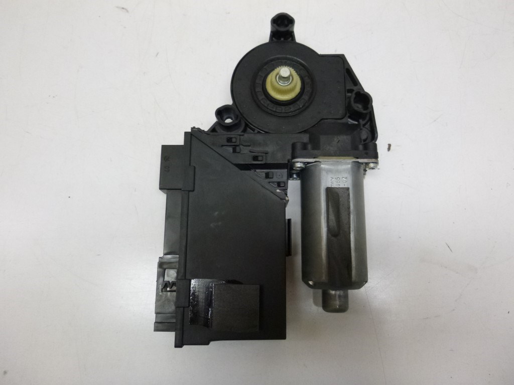 Volkswagen Phaeton bal hátsó ablakemelõ motor 3D0959703F 1. kép