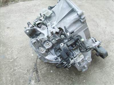 Mazda 3 (BM) 2.2 dizel váltó skyactiv kézi 6 d6040 váltó 