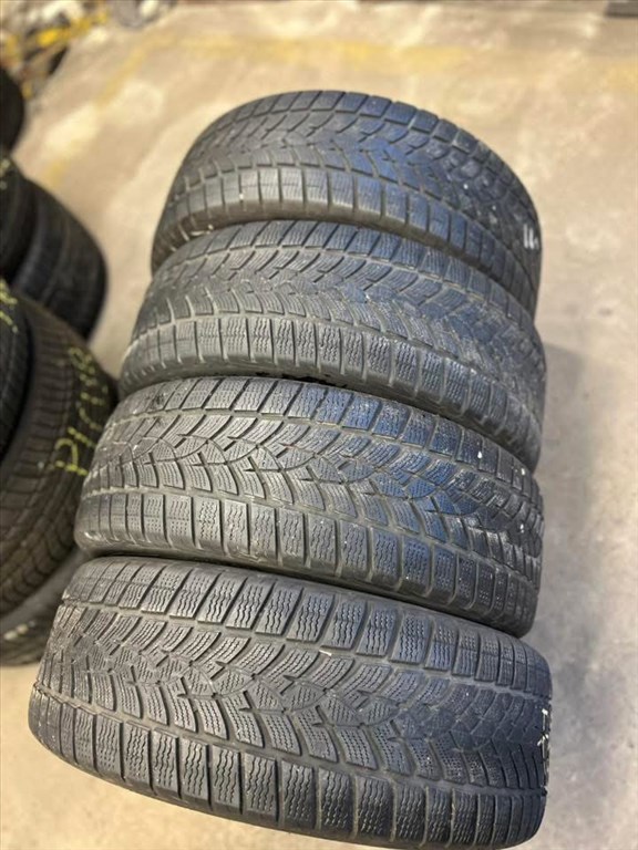  5x112 GYARI VW VOLKSWAGEN TIGUAN téli 18” R18 GOOD YEAR 18 5. kép