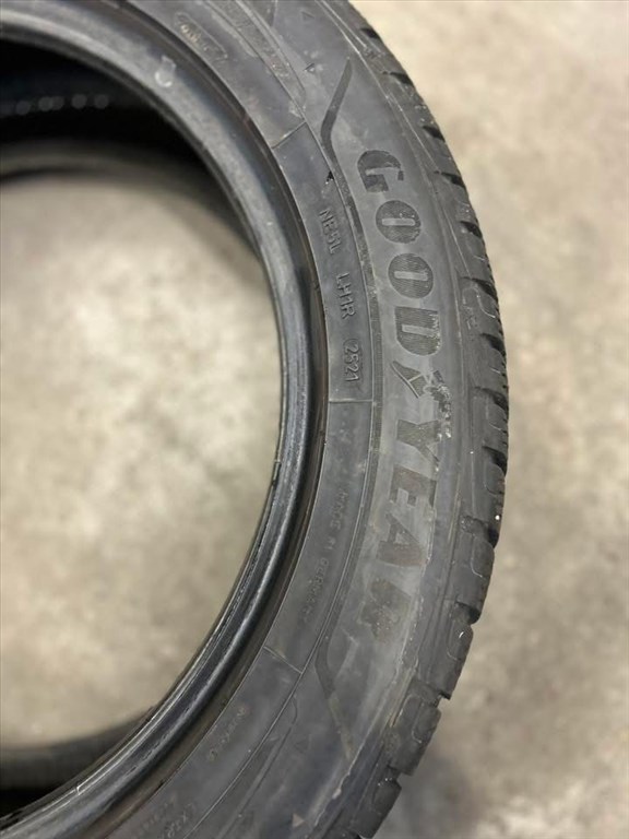  5x112 GYARI VW VOLKSWAGEN TIGUAN téli 18” R18 GOOD YEAR 18 6. kép