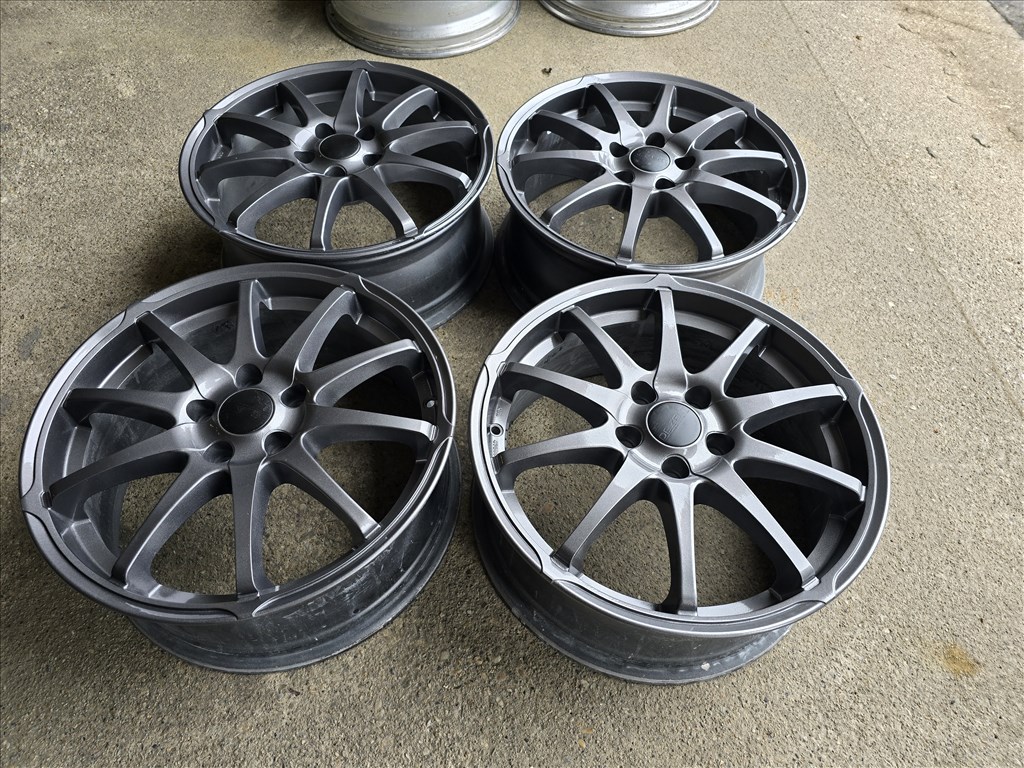  17-es, 5x108-as újszerű Dezent alufelni 5. kép